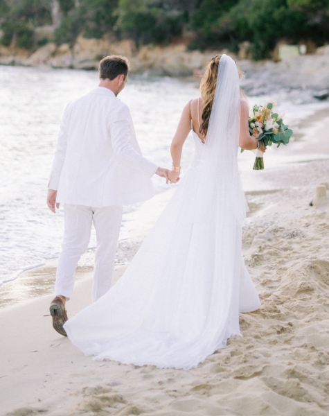 beach wedding