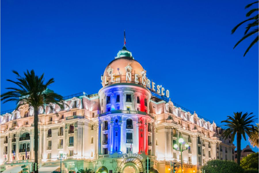 Le Negresco un beau lieu de mariage à Nice